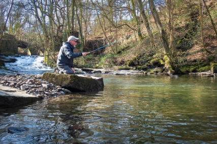Tenkara fishing a Hallucinator on a small Welsh river Tenkara fishing a Hallucinator on a small Welsh river